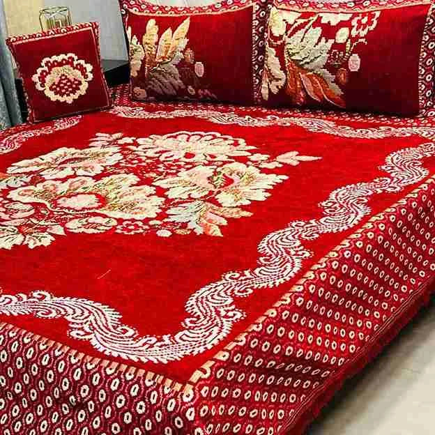 Luxury 4-Piece Velvet Jacquard Bedsheet
