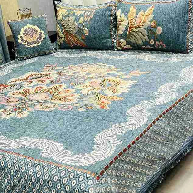 Luxury 4-Piece Velvet Jacquard Bedsheet