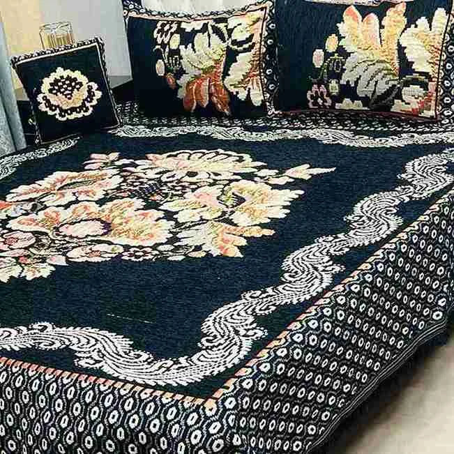 Luxury 4-Piece Velvet Jacquard Bedsheet