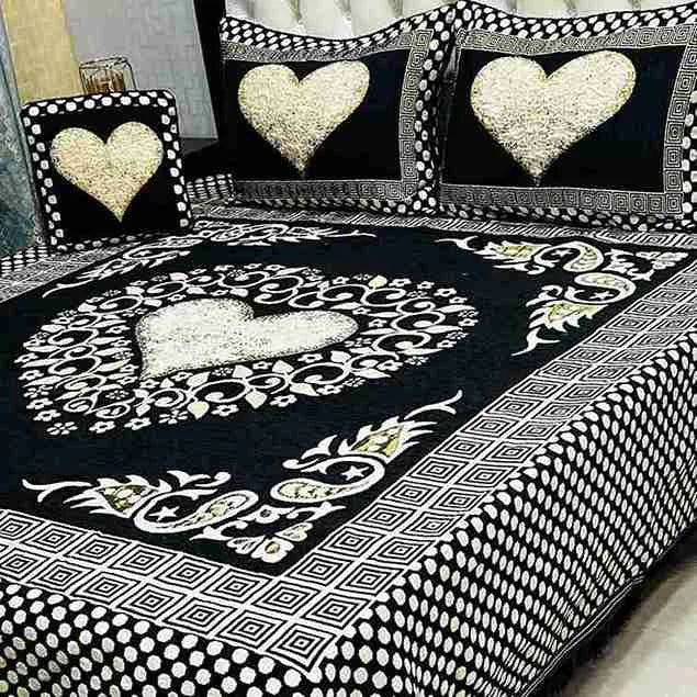 Luxury 4-Piece Velvet Jacquard Bedsheet